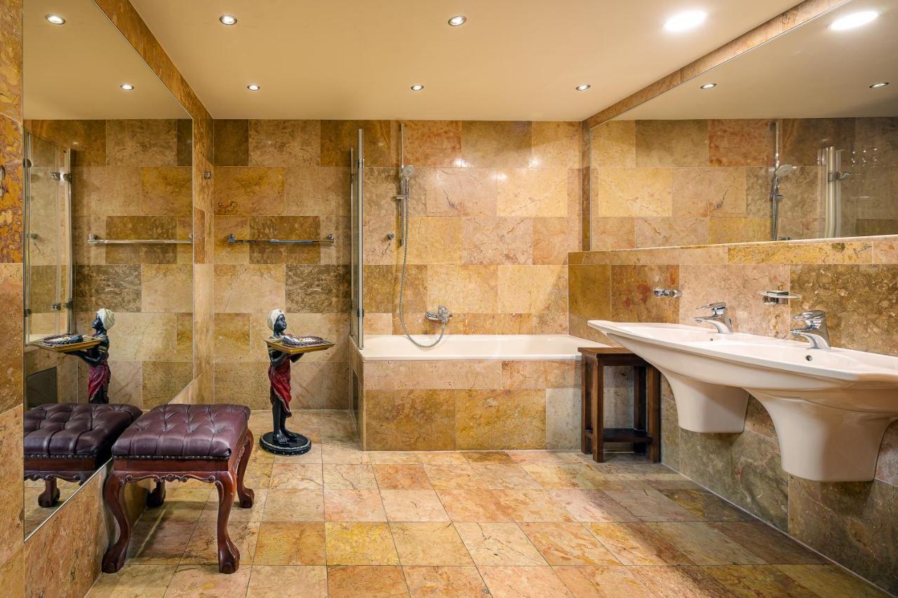 U Prince By Bhg 5* Prague